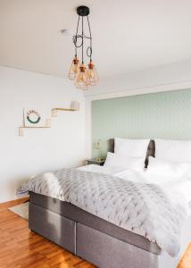 GREAT CITY VIEW I 26 FLOOR I NETFLIX and BOXSPRINGBED