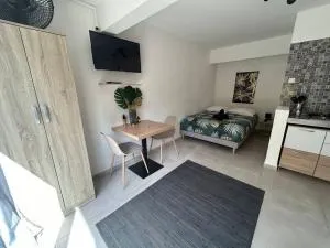 Studio jungle chic - Les Quatre-Cents