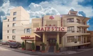 Hotel Majestic - 雅西