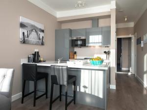 Park Central Apartments