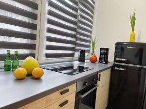 LIGOmaX Apartments Powstańców 22 Street