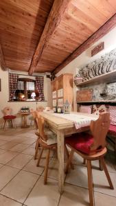 BAITA 2 LOVELY AND CENTRAL SAUZE DOULX