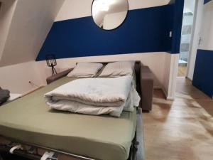 Appartements jolie F2 bien equipe parking gratuis : photos des chambres