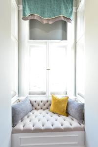 Victorias Old Town Deluxe Apartment