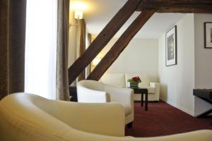 Hotels Hotel Burgevin : photos des chambres
