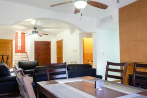 Alojamiento completo 3 habitaciones (se puede facturar)