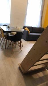 Appartements LE BERLIER 60m2 + COUR PRIVEE - CENTRE HISTORIQUE : photos des chambres