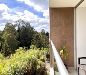 Apartamento tranquilo, nuevo y central