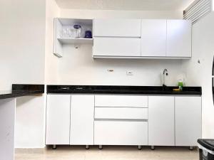 Apartamento tranquilo, nuevo y central