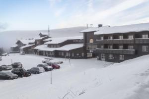 Stoten Ski Hotel