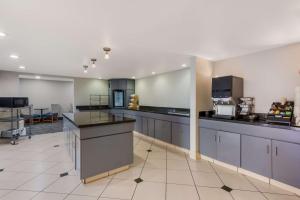 Revival Scottsdale Studios