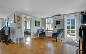 5 Bedroom Awesome Home In Erslev