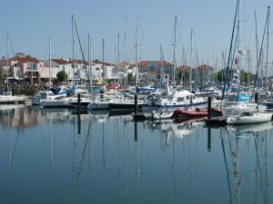 Appartements Appartement Les Sables-d'Olonne, 2 pieces, 3 personnes - FR-1-92-835 : photos des chambres