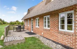 Beautiful Home In Ulfborg With Kitchen