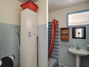 Duplex spacieux à 100m de la plage, 150m des commerces, idéal pour 4 pers, Jullouville - FR-1-361-30