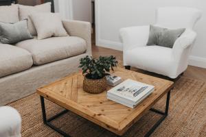 Mopsys On The Esplanade