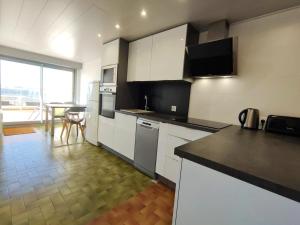 Appartement T2 à Balaruc-les-Bains, vue sur létang, climatisé, parking privé, WiFi - FR-1-503-142