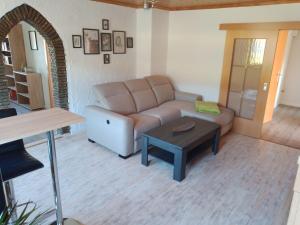 Ferienwohnung-Rothen-Adler