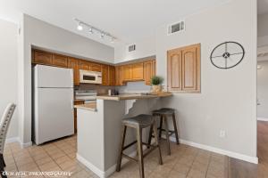 Hawk Ridge Two Bedroom Condo by Cool Properties