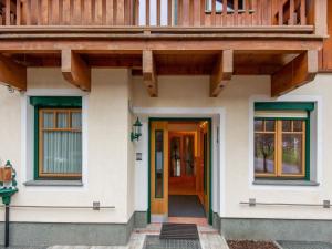 Chalet in Kaltenbach near Ski Lift