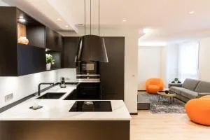 Suite Romanée 6 personnes vue Cathédrale 2 Places de parking - Saulon-la-Rue