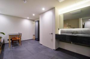 Suite 1 Phòng Ngủ (One-Bedroom Suite)