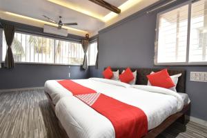 Hotel Ashirwad, Solapur