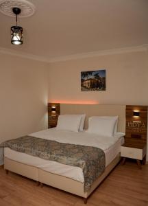 Lidya Otel