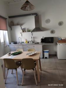 Studio room in Smyrnis Apartments