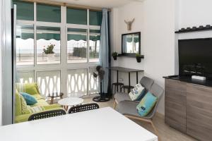 Lider, 44-E (Planta Baja)