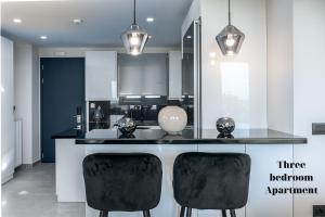 Dionisos Luxury Suites