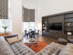 Rowley House at Stone Cross Mansion