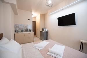 Monastiraki metro st studio for 2 persons by MPS