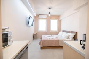 Monastiraki metro st studio for 2 persons by MPS