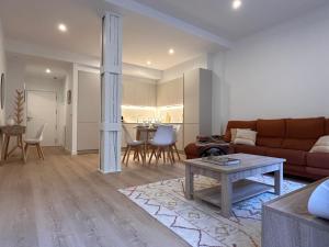 Churruca apartment with terrace