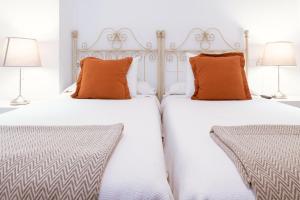 Apartamento con encanto en patio sevillano (203)