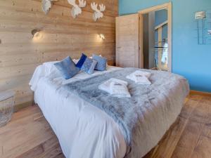 Chalets Chalet Montriond, 10 pieces, 10 personnes - FR-1-627-10 : photos des chambres