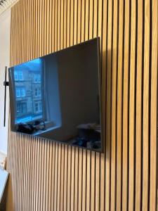 1 Bed Apartment (sleeps 4) on Leith Walk