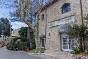 Maisons de vacances Mougins Collection - Magnifique maison au Coeur du Vieux Village de Mougins, vue sur les Alpes du Sud : photos des chambres