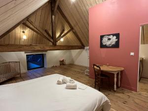 B&B / Chambres d'hotes Gite du Prieure : photos des chambres