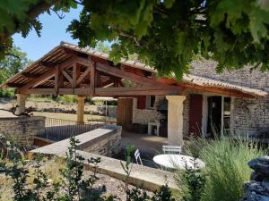 Maisons de vacances Maison de caractere dans Luberon avec piscine : photos des chambres
