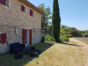 Maisons de vacances Maison de caractere dans Luberon avec piscine : photos des chambres