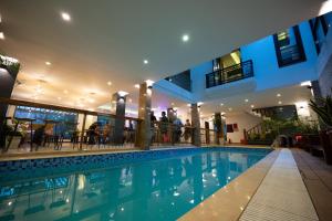 Phòng Lớn 2 Giường Đơn (Large Twin Room)