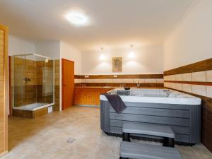 Holiday Home Nimrod by Interhome