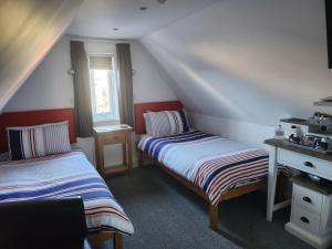 Twin Room with Garden View room in South Beach B & B