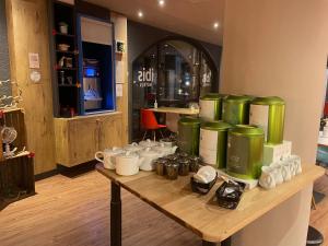 Hotels ibis Annecy Centre Vieille Ville : photos des chambres