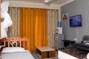 Lux Suites Mwembeni studios Bamburi