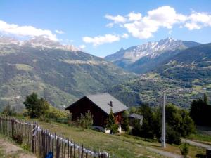 Chalets Chalet de 4 chambres avec jardin amenage et wifi a Les Chapelles a 8 km des pistes : photos des chambres