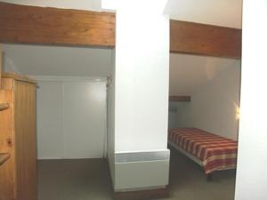 2 Pièces duplex 78 personnes à 50m des pistes, animaux et parking inclus - FR-1-636-6