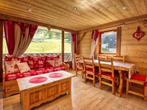 Appartement cosy à Morillon 1100, balcon sud, 2 chambres, 6 pers. - FR-1-642-18 - 3hvězdičkové hotely ve městě Morillon